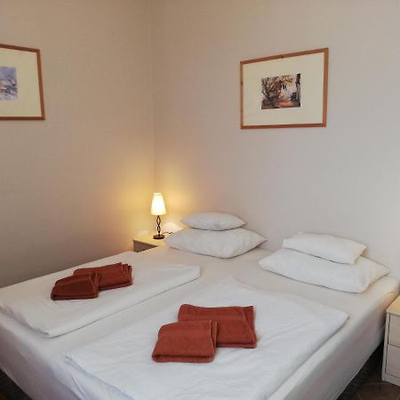 Polus Pension Sopron Exterior photo
