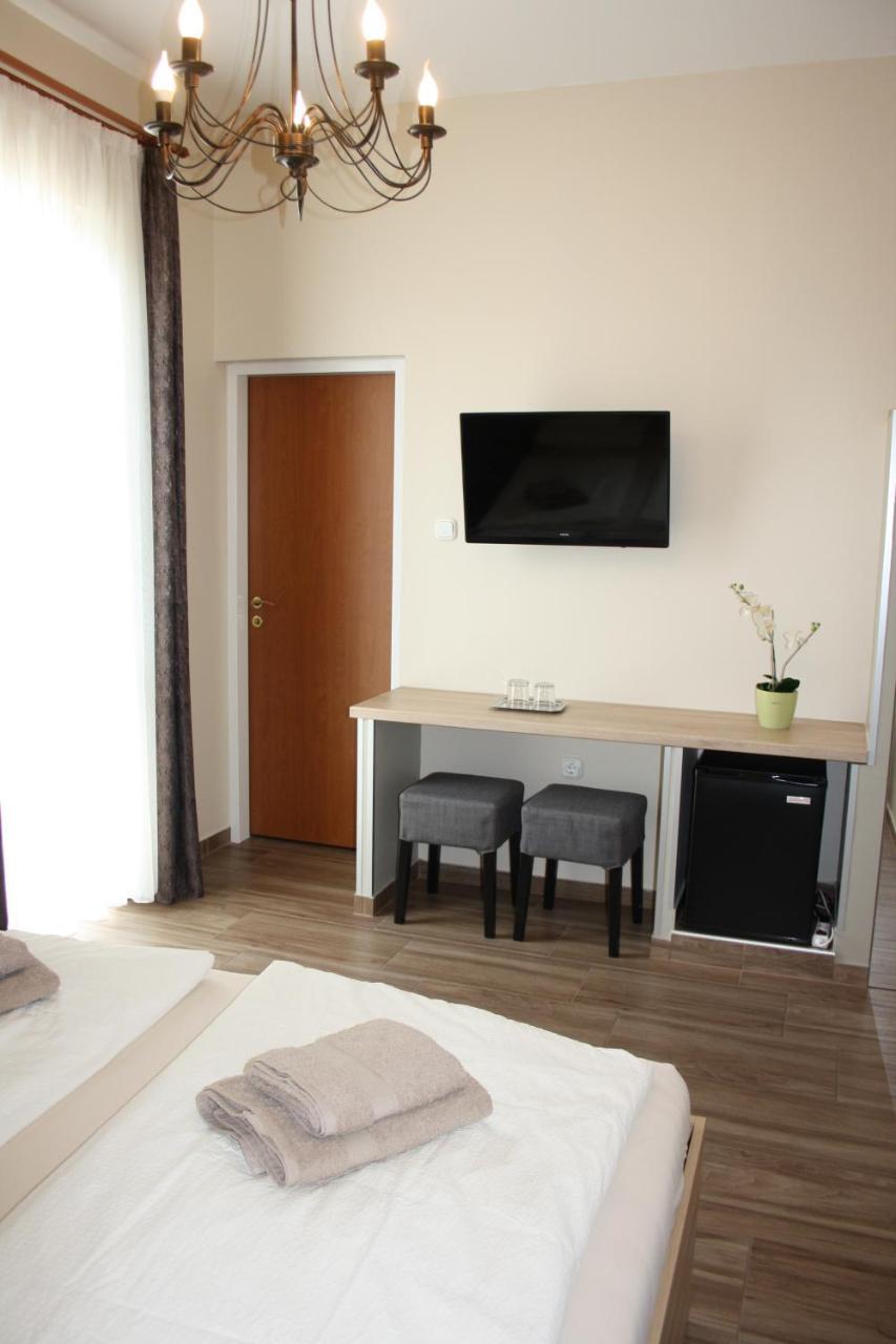 Polus Pension Sopron Exterior photo