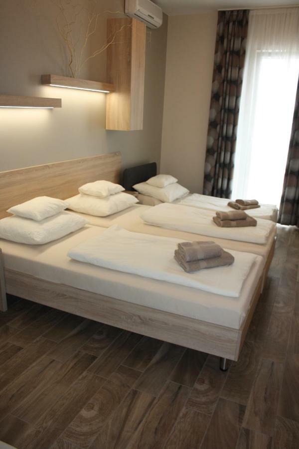 Polus Pension Sopron Exterior photo